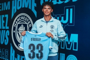 云开体育官网入口-孔帕尼、热苏斯等人穿过！官方：曼城20岁中场奥赖利改穿33号