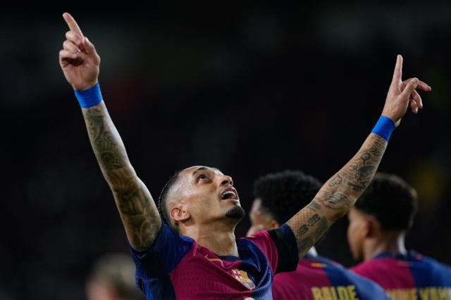 云开体育官网-领跑欧冠射手榜 拉菲尼亚成金球奖最热门候选人？