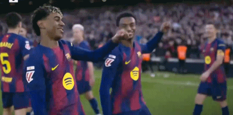 云开体育-远射世界波!亚马尔滑跪庆祝,创西甲单季纪录,5场连造6球