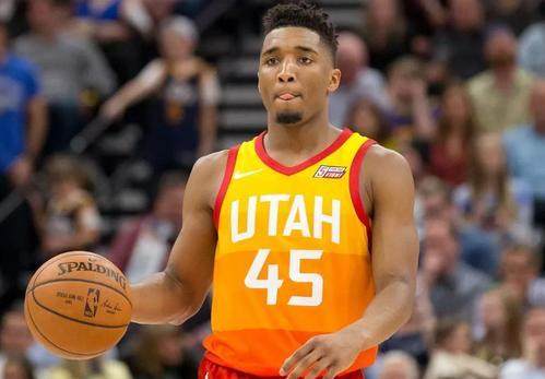 云开体育-米切尔伤势加剧G6出战存疑 快艇看到一战圆梦机会