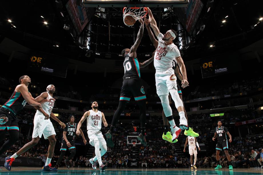 云开体育官网-莫布利24+6施罗德22+11 骑士客场逆转灰熊